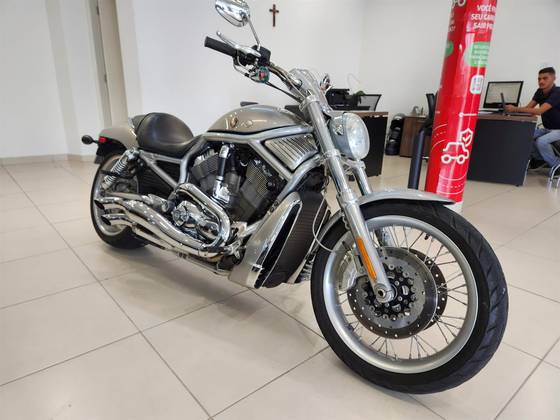 HARLEY-DAVIDSON V-ROD HARLEY-DAVIDSON V-ROD
